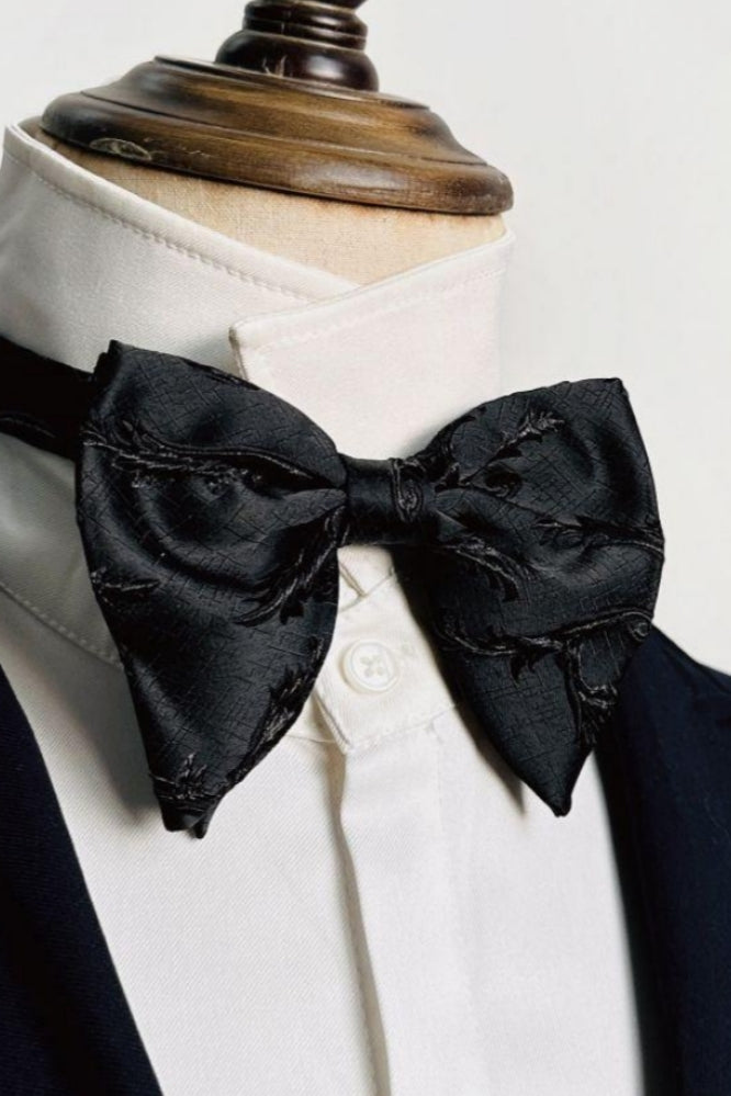 Black Jacquard Double Pointed Bow Tie Main image