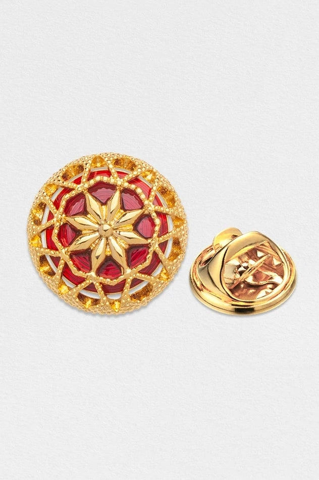 Luxury Gold Hollow Floral Men's Lapel Pin Secondary image