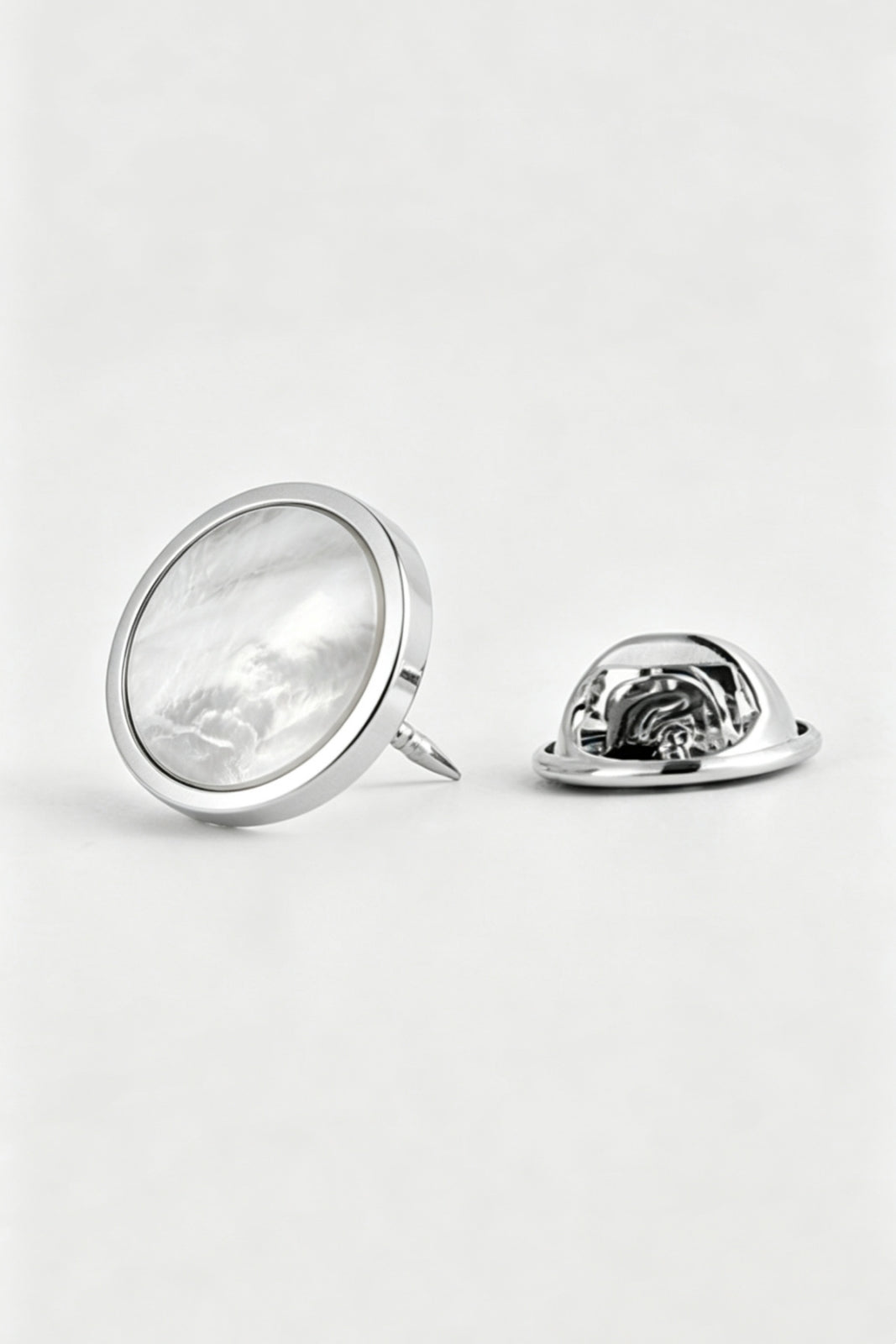 Silver Round Natural Mother Of Pearl Lapel Pin For Men