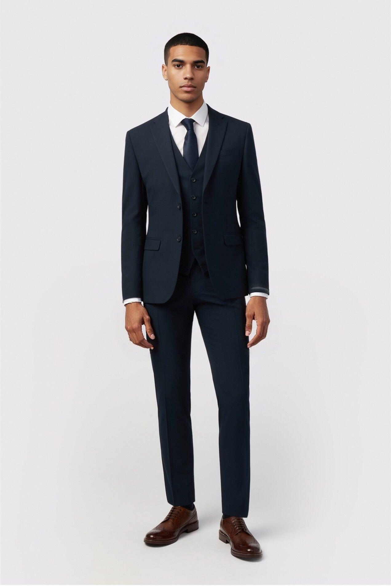 Classic Navy Notched Lapel Men Suits With Waistcoat Secondary image