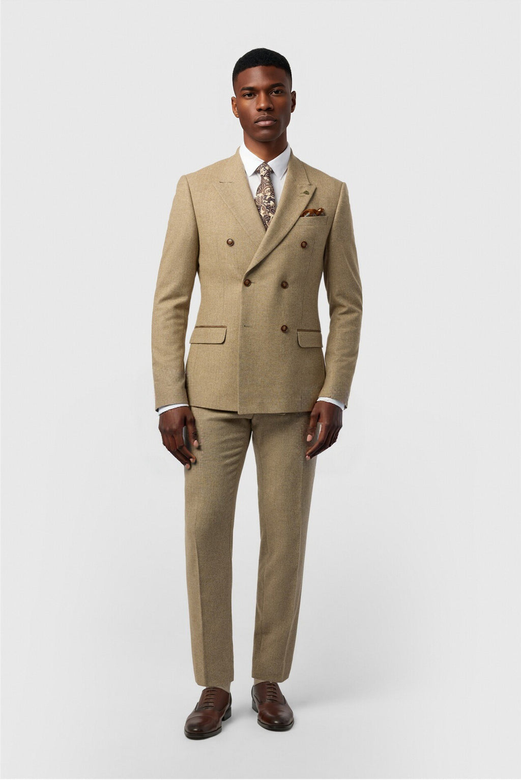 Chic Light Brown Double Breasted Peaked Lapel Men Suits