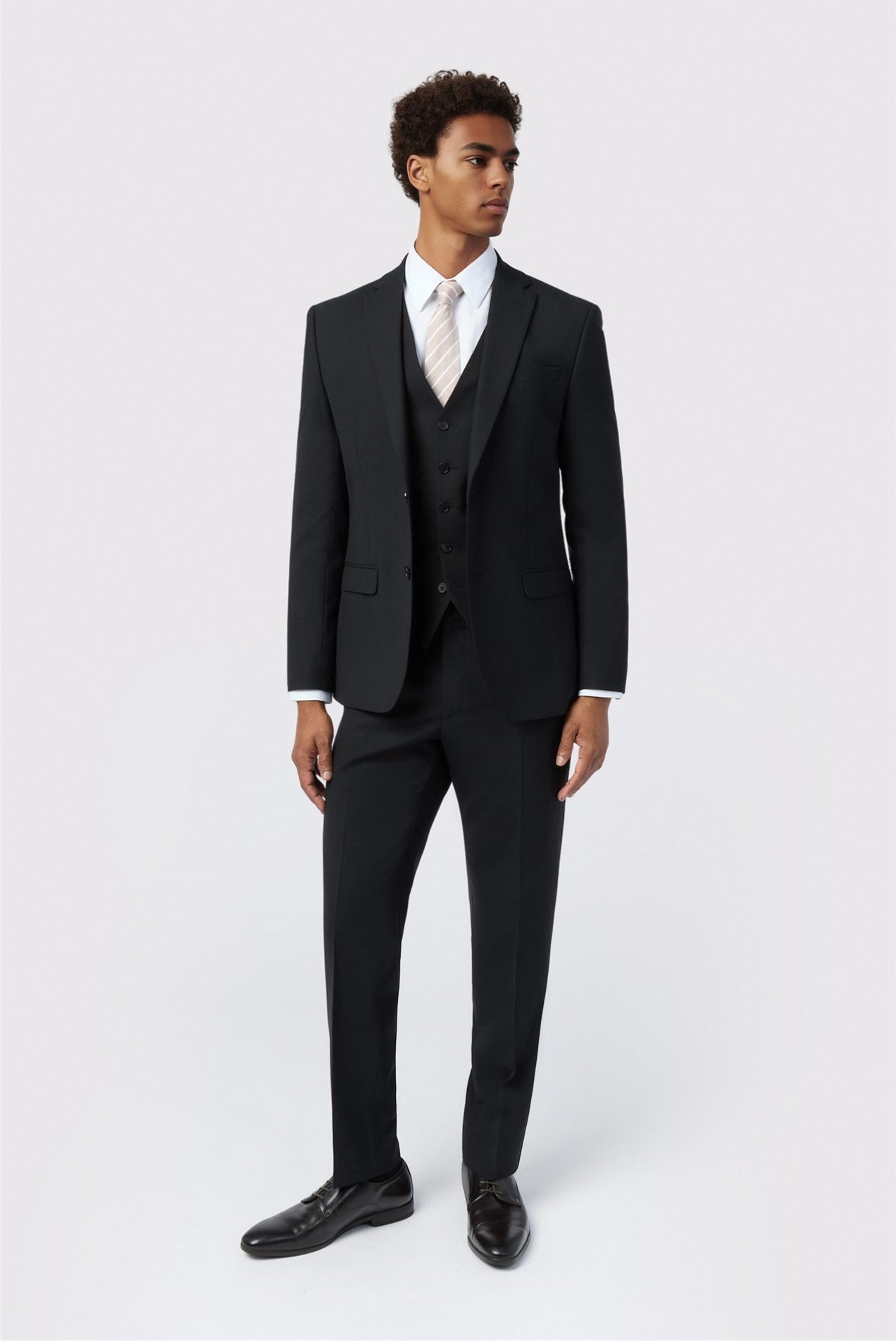 Close Fitting Black 3 Pieces Notched Lapel Men Suits Secondary image