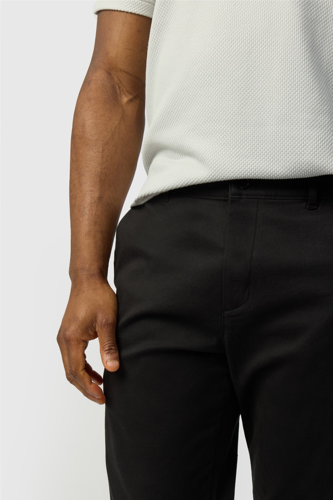 Modern Black Stretch Men's Trousers Secondary image